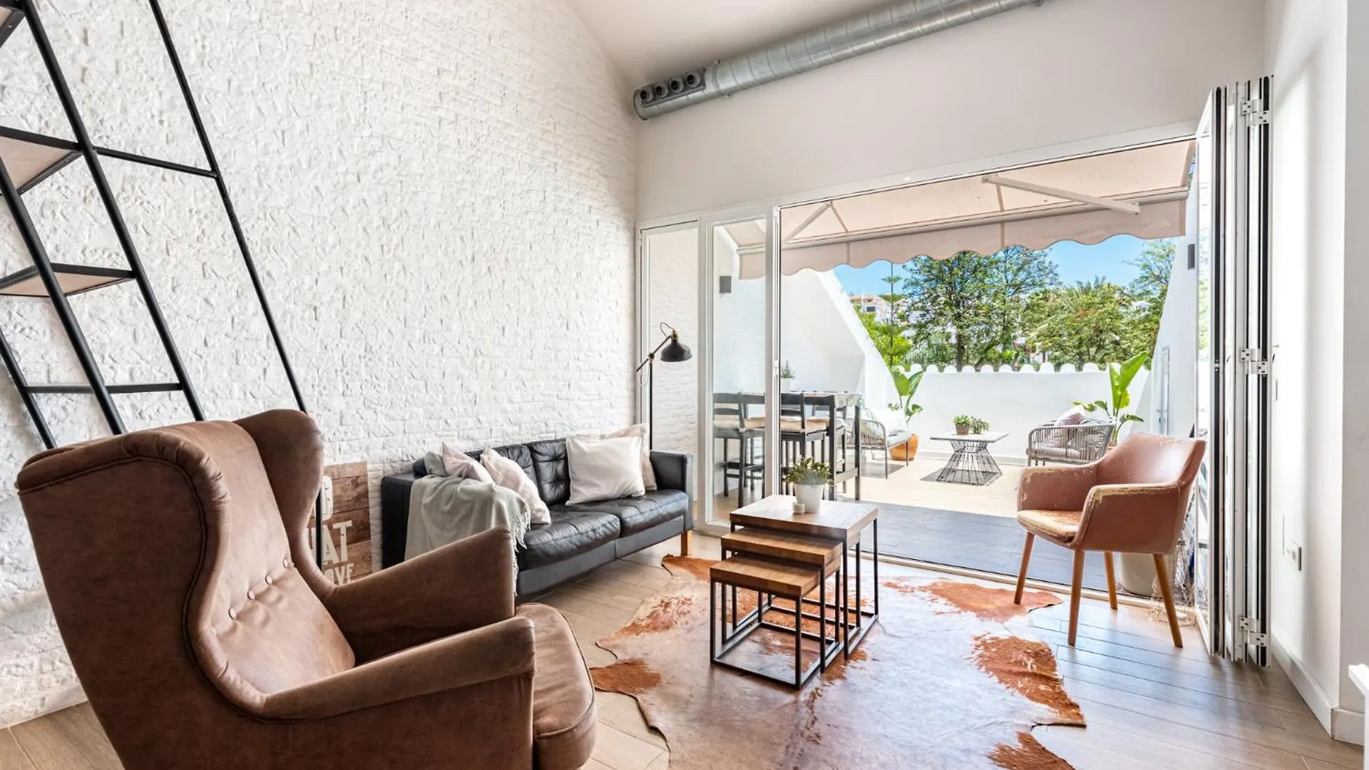 Agrupadas, Family Apartment With Amazing Location contacts