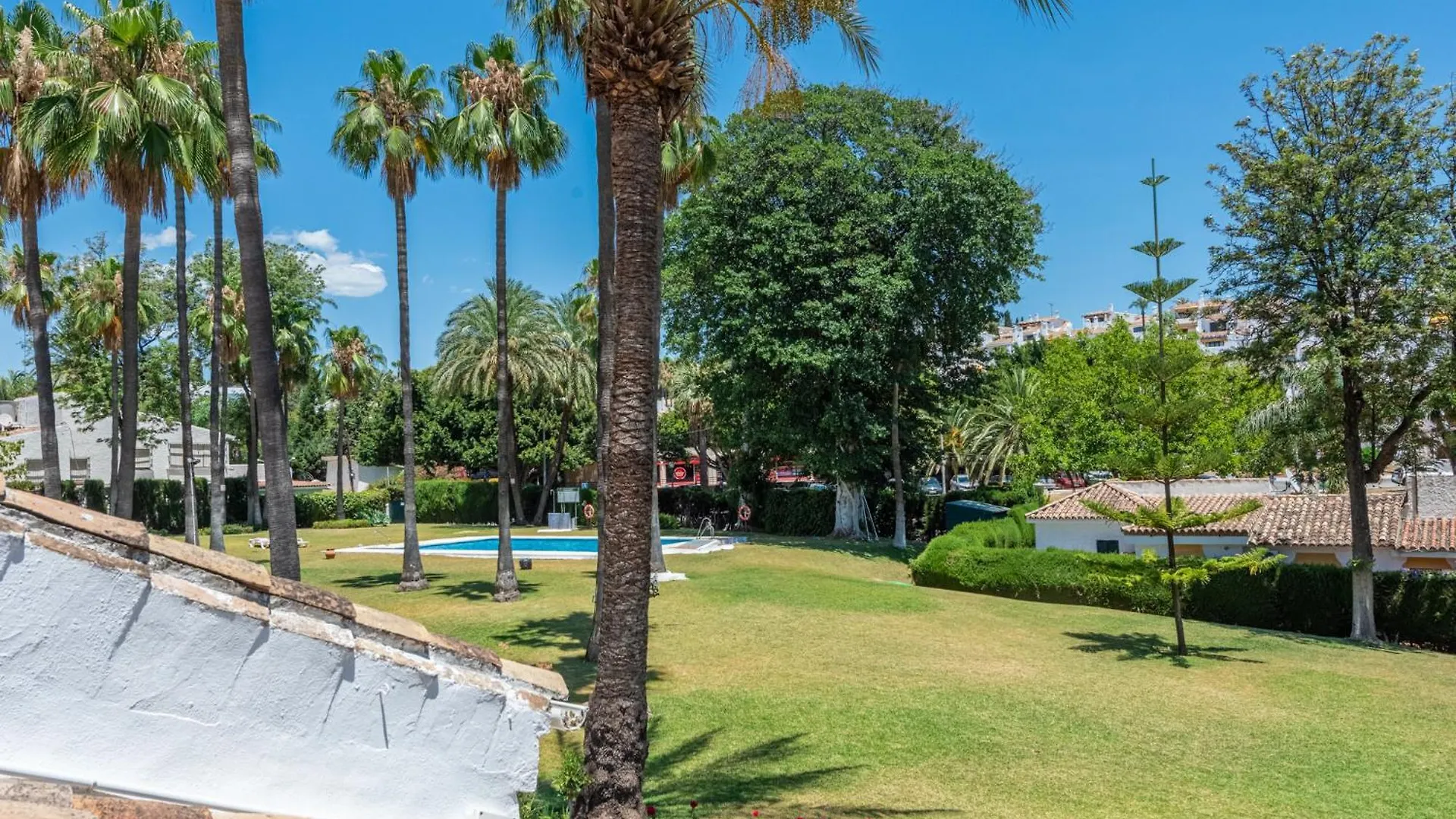 Agrupadas, Family Apartment With Amazing Location Marbella 0*,  Spain