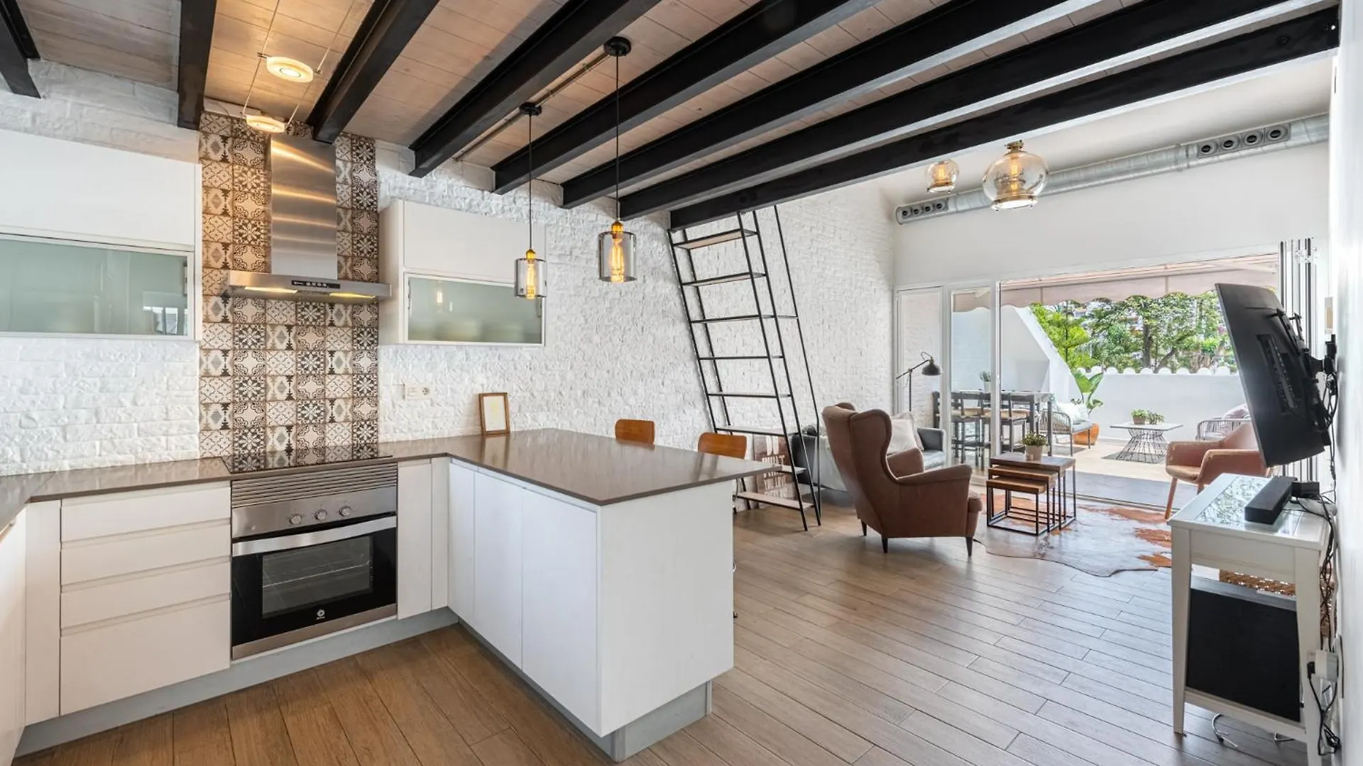 Agrupadas, Family Apartment With Amazing Location Marbella