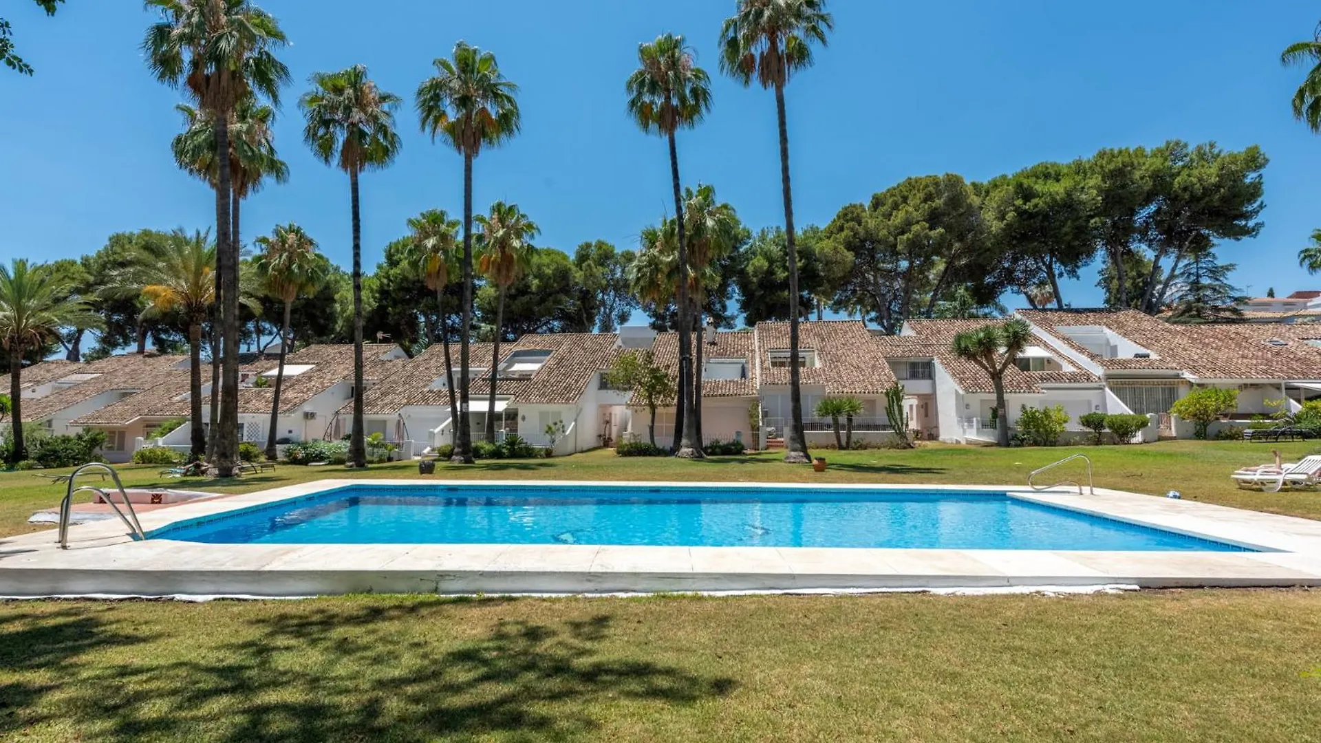 Agrupadas, Family Apartment With Amazing Location Marbella Spain