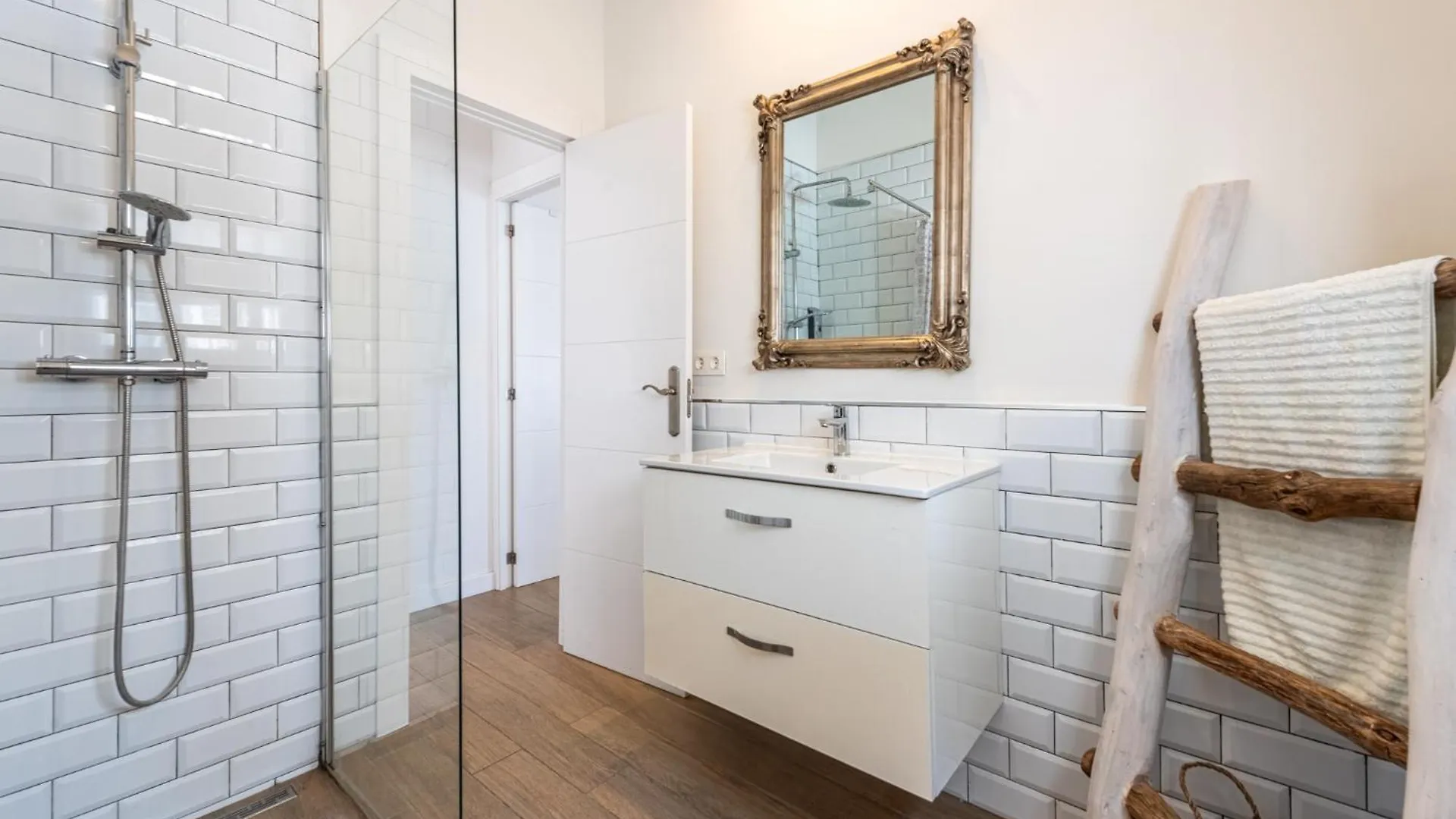 Agrupadas, Family Apartment With Amazing Location マルベーリャ